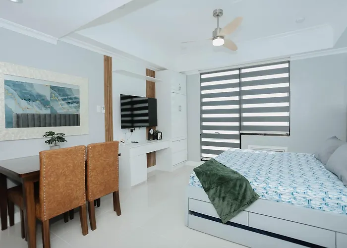 Apartment Condo18k Beside Mactan Newtown Lapu-Lapu City