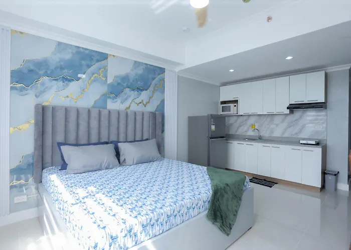 Condo18k Beside Mactan Newtown Apartment