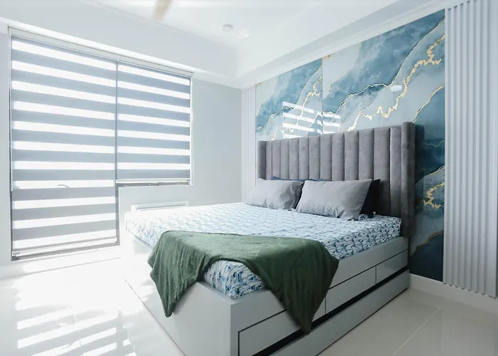 Condo18k Beside Mactan Newtown Apartment