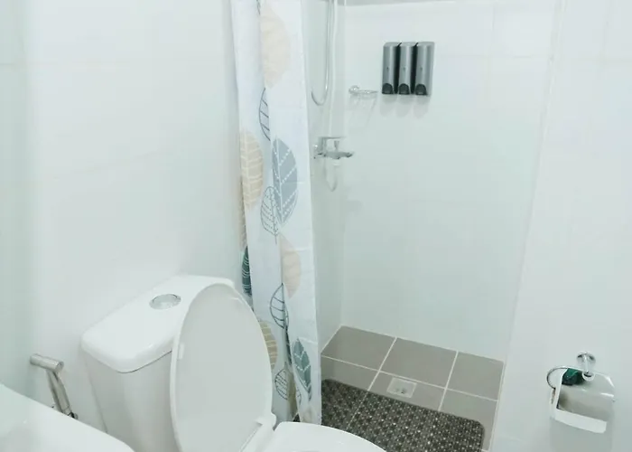 Condo18k Beside Mactan Newtown Lapu-Lapu City