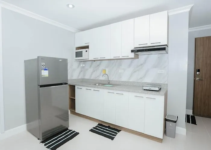 Apartment Condo18k Beside Mactan Newtown