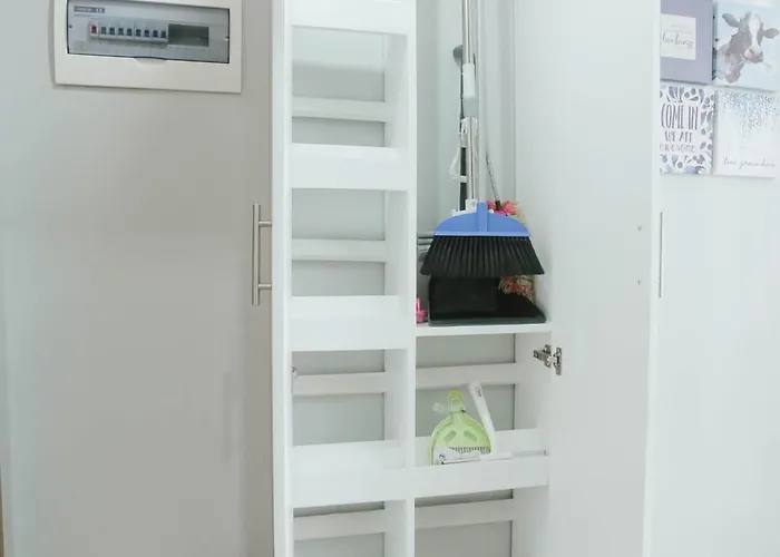 Condo18k Beside Mactan Newtown Apartment *