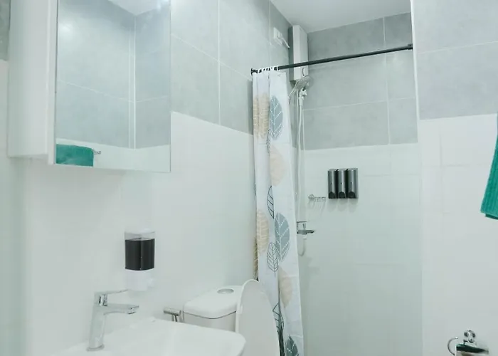 Condo18k Beside Mactan Newtown * Lapu-Lapu City
