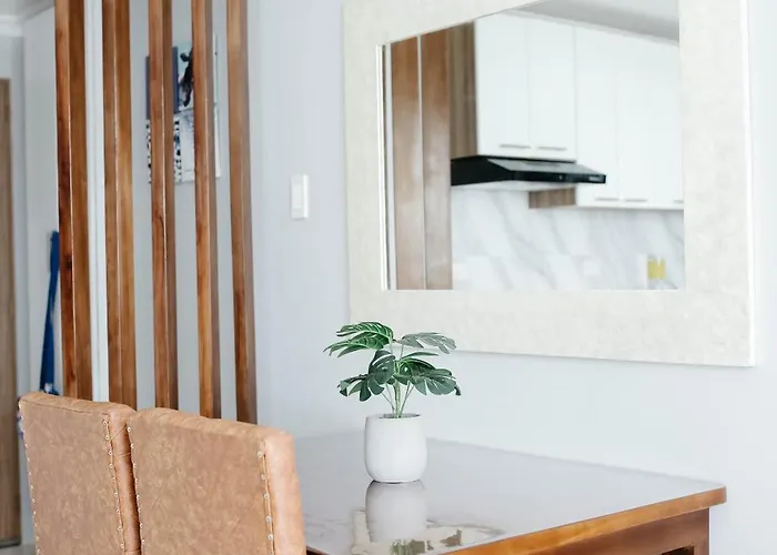 Apartment Condo18k Beside Mactan Newtown Lapu-Lapu City