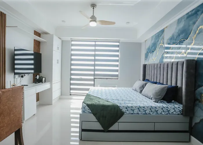 Condo18k Beside Mactan Newtown Apartment *