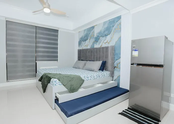 Condo18k Beside Mactan Newtown Apartment *